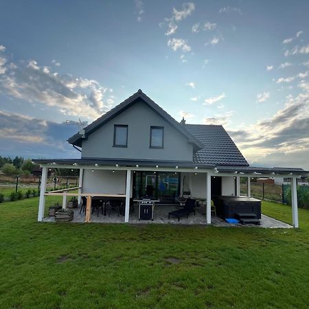 Dom Nad Morzem Z Jacuzzi 10 Osob Morze Przygod Villa Mieroszyno Exterior photo